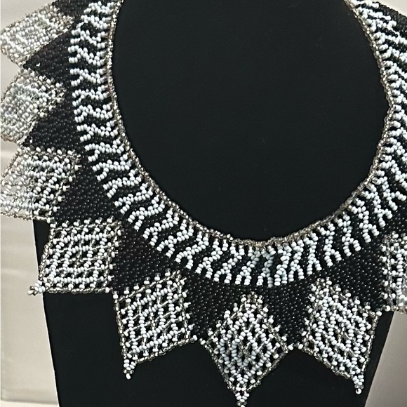 Seed bead Jewelry - Vintage beaded collar